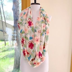 Pieces Omke Tube Scarf Hibiscus Floral Tropical Flowers White Infinity Pashmina